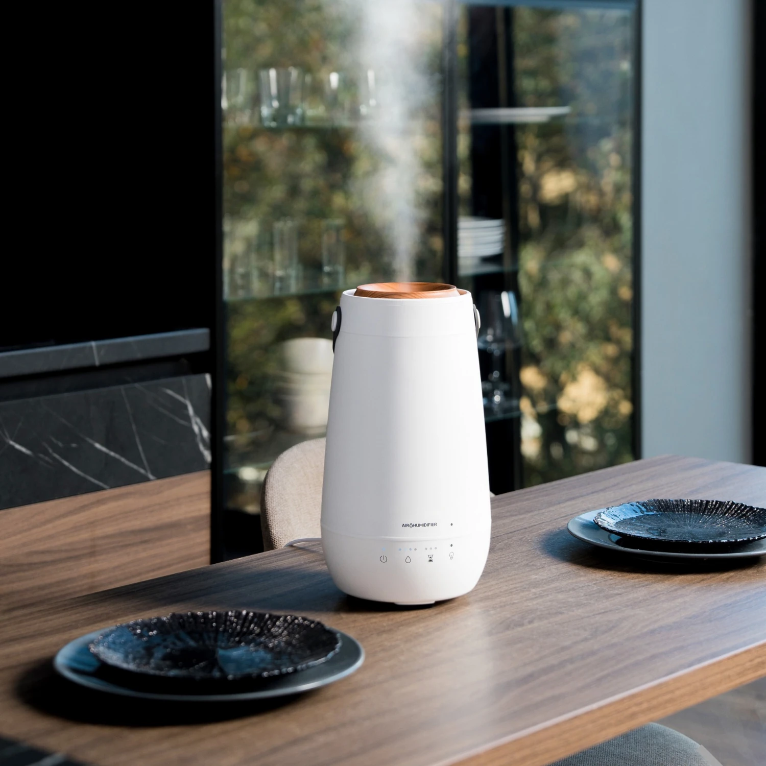 Humidifier in ambient use on a dining table